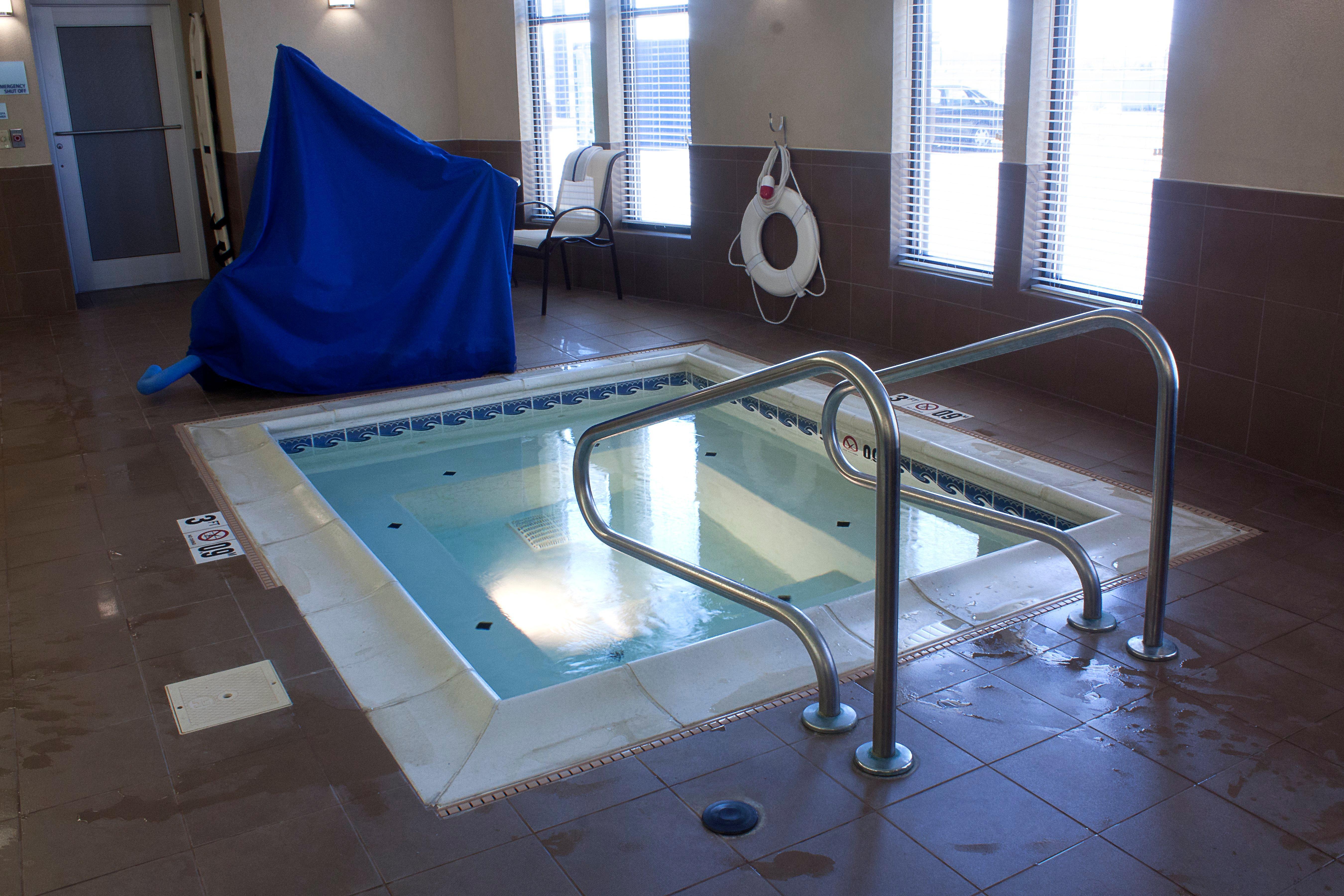 Home2 Suites By Hilton Youngstown Εξωτερικό φωτογραφία